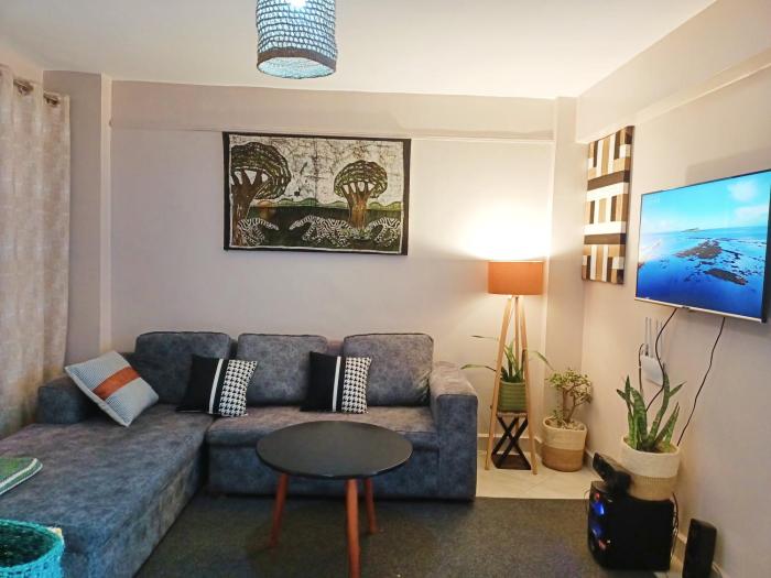 Stylish 1BR at Oak South Aprt South B Near Quickmart Supermrkt Mombasa Road 5 min to Capital Centre 10 min to NextGen Mall 15 min to JKIA Airport SGR Terminus 15 min to Nairobi CBD WiFi Smart TV Fully Equipped Kitchen Secure Parking Self Checkin