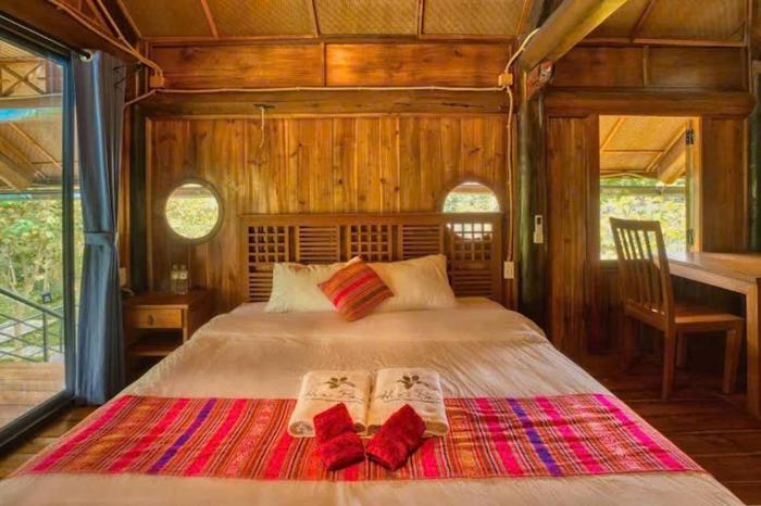 Retreat Lương Sơn Hoa Ban, Hoà Bình
