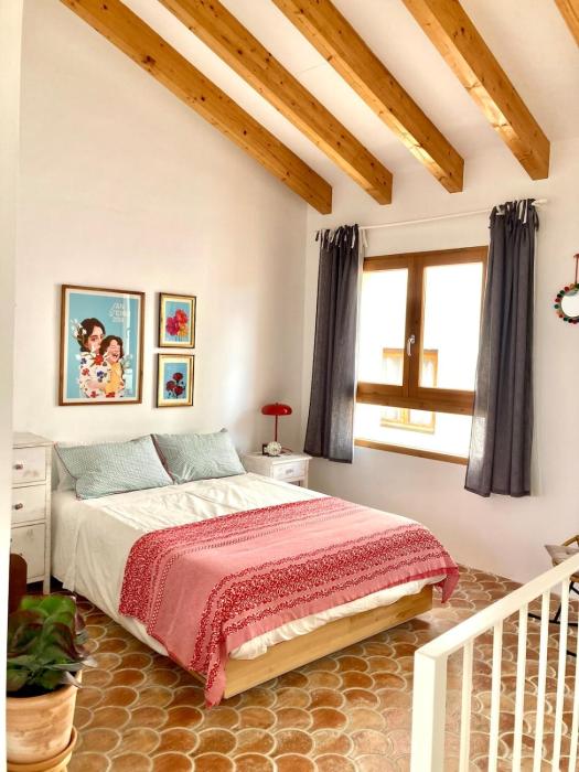 Casa de pueblo en el casco histórico capacidad cuatro personas