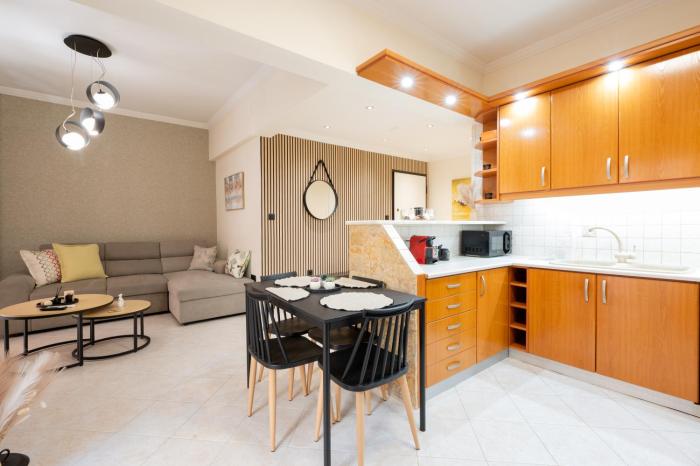 Comfy stay 2BR flat 1Gbps 4 min walk from metro
