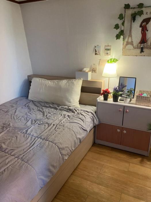 신논현역 숙소10 minutes from Sinnonhyeon Station Foreigners, long term guests, and students welcome