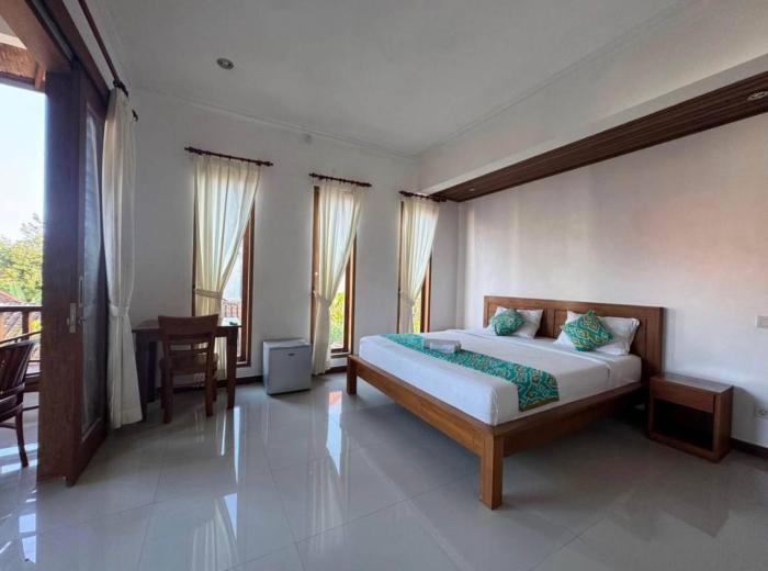 A quiet room with balcony in the heart of Ubud