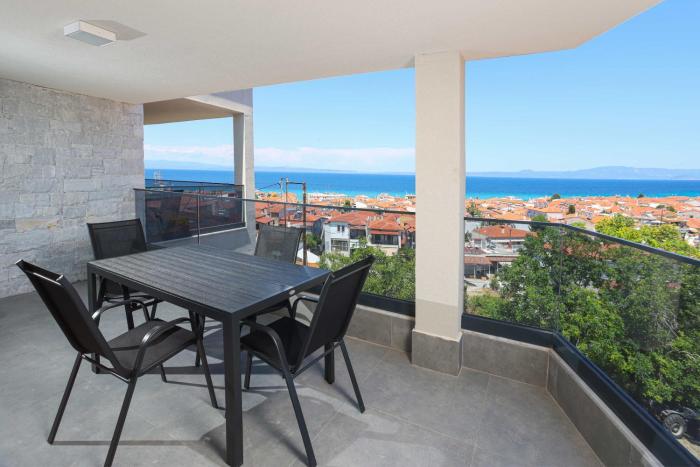 Local View Apartments