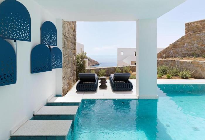 LYO II Boutique Suites