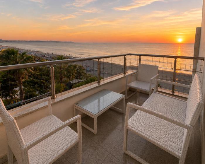 Rea Sea View Apartament