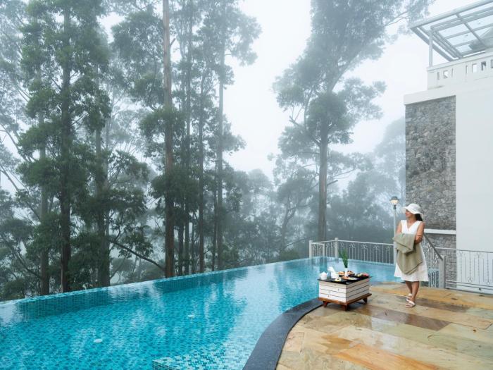 1924 Clock House Munnar Five Star Luxury Resort in Munnar