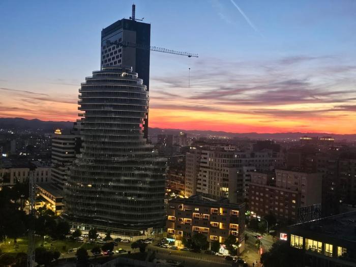 Panoramic 3 BDR Penthouse in Skanderbeg Square