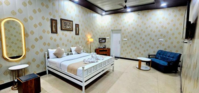 Hotel raj inn
