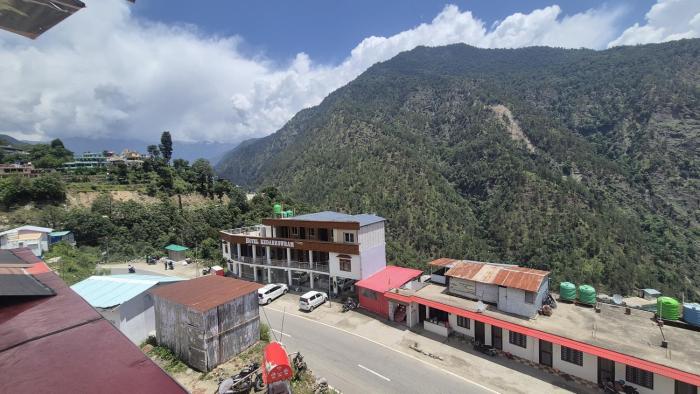 Hotel astha