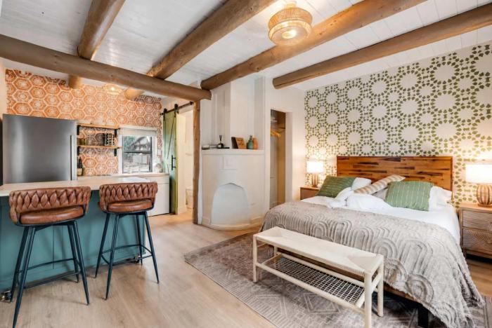 Homey Studio in Manitou Springs Walk Downtown