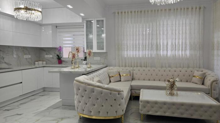 Karavos apartment
