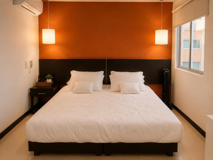 Suite Moderna para Descanso y Negocios