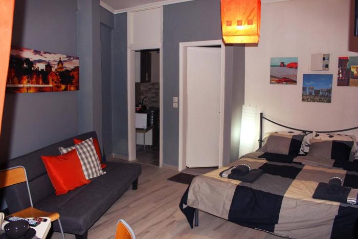 Amazing Studio Next 2 Center only 10 minutes