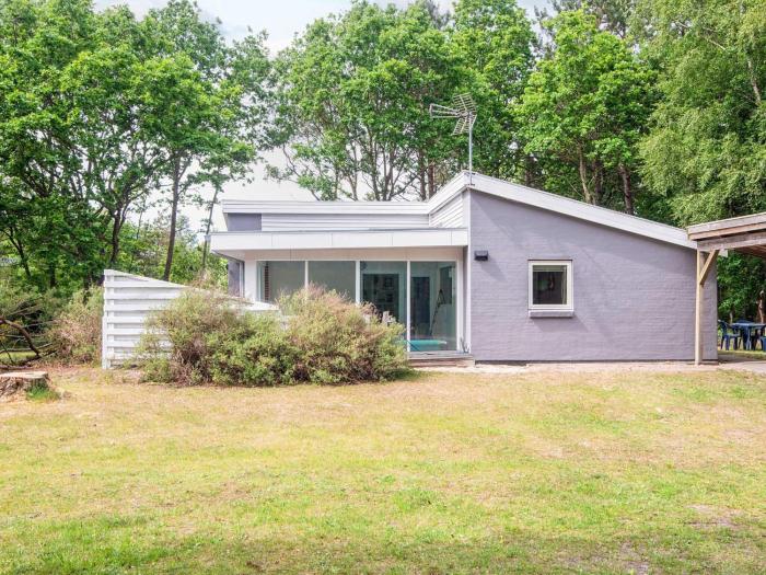 8 person holiday home in Ørsted-By Traum
