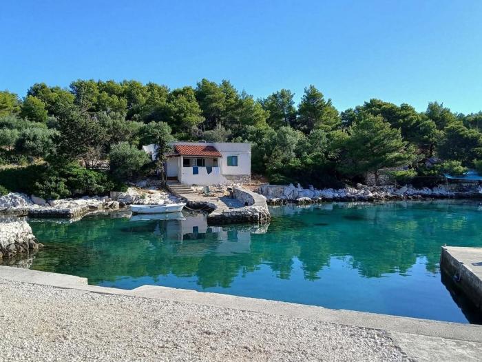 Isolated house Cove Dragisina, Kornati - 25544
