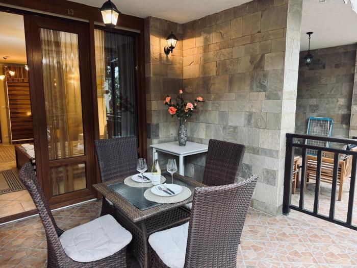 Garden, pool and sea view studio by SeaRent
