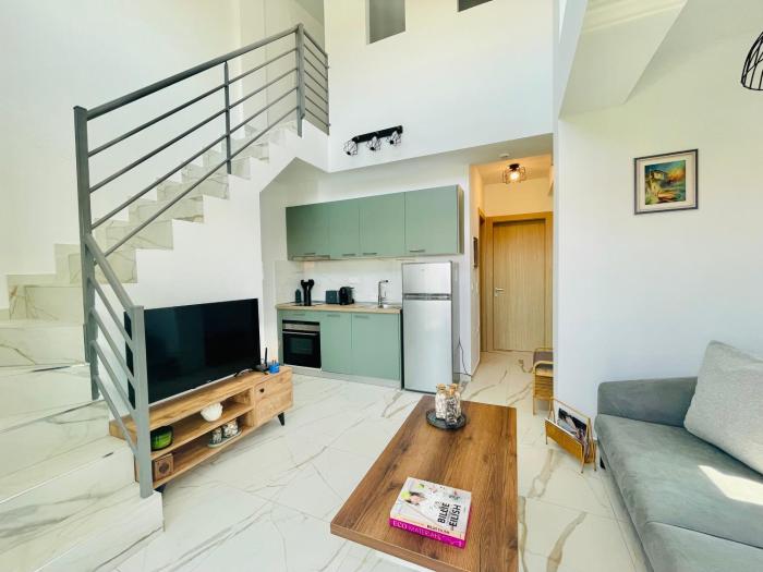 Modern Loft Residence, Delta Hospitality