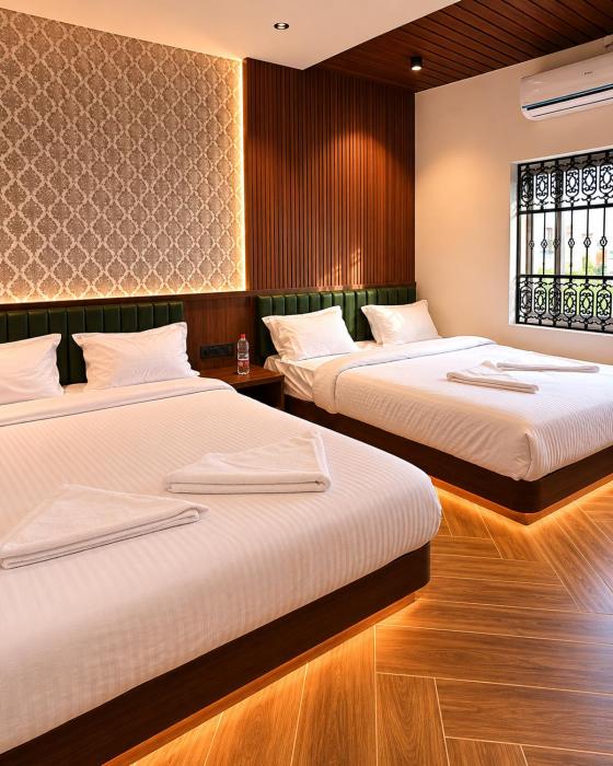 Hotel J VIN PALACE