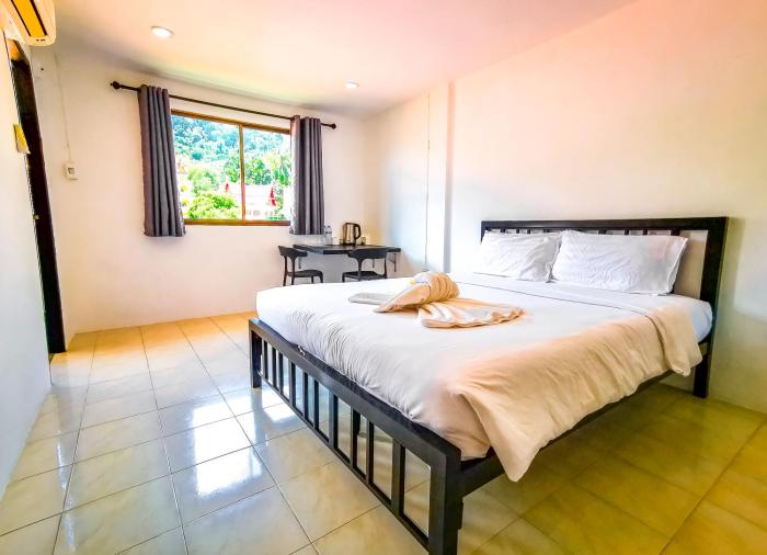 Patong Canal Villa 307