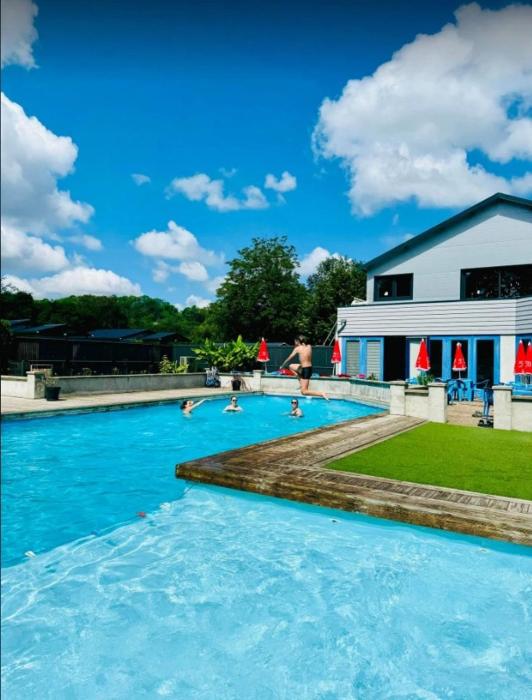 Camping 3 étoiles - Piscine - ccbgaia