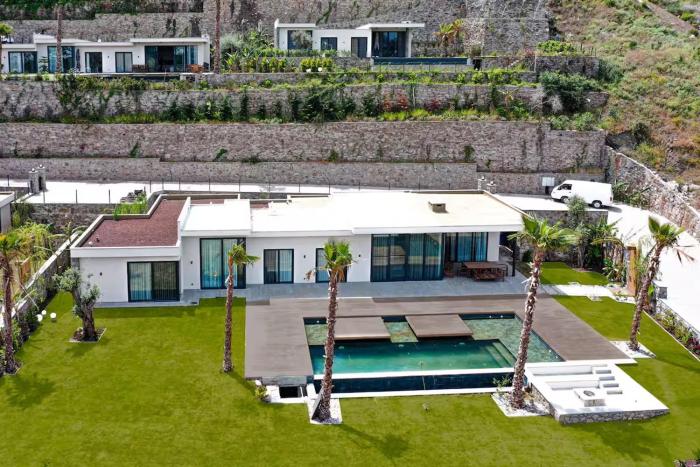 Toscana Yalıkavak Infinity Pool Luxury Villa Vacation