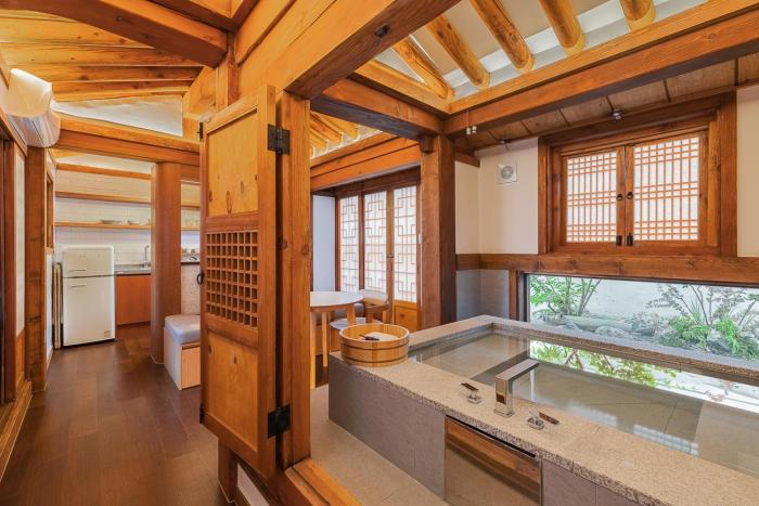 Luxury Hanok Subtle Grace