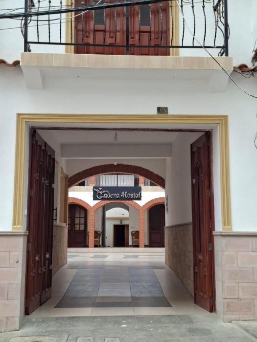 Hostal CADENA casa de huéspedes