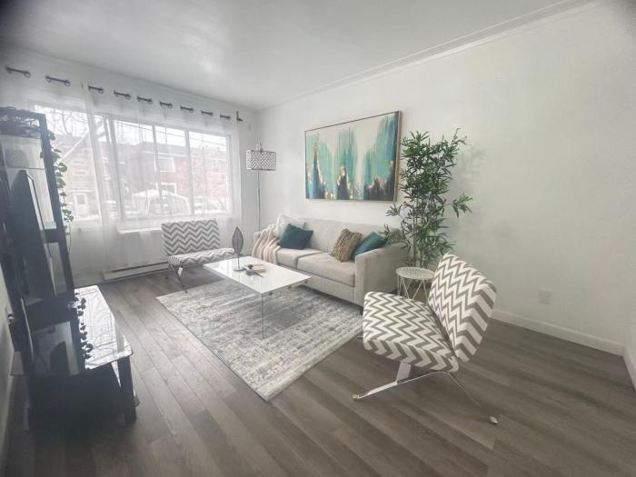 Comfortable 3B Unit-Close to City