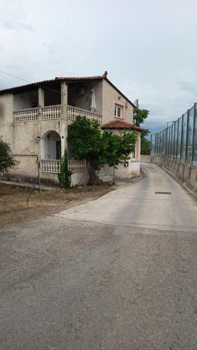 Nearest Rooms Metro Pallini Some Minutes to Airport and 20 Minutes to Center read info please