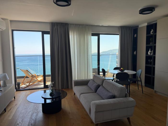 Lux Apartman Rafailovici