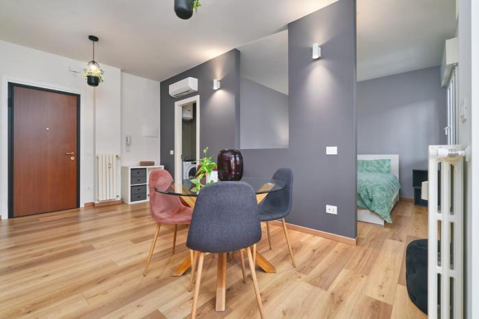 LA QUEEN APARTMENT