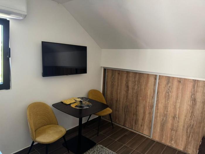 Apartment Mastika