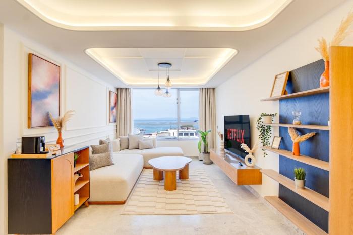Hilton Residence View Tower Sea view 11F