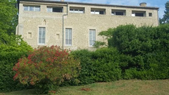 Grande maison avec jardin à Villeneuve lès Avignon