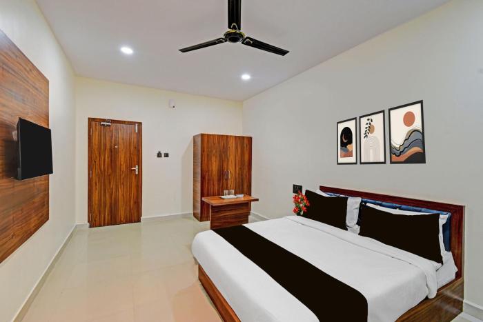 Hotel O Satya Residency