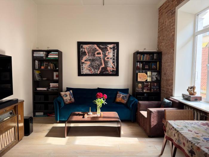 Artist ApARTment