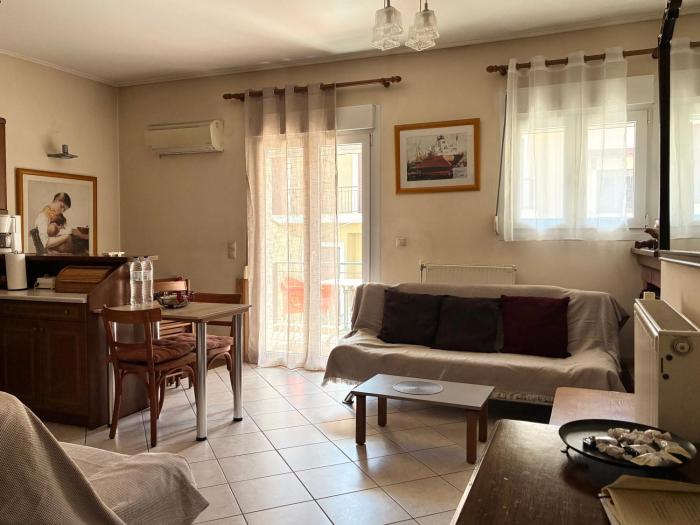 Basis Apartment