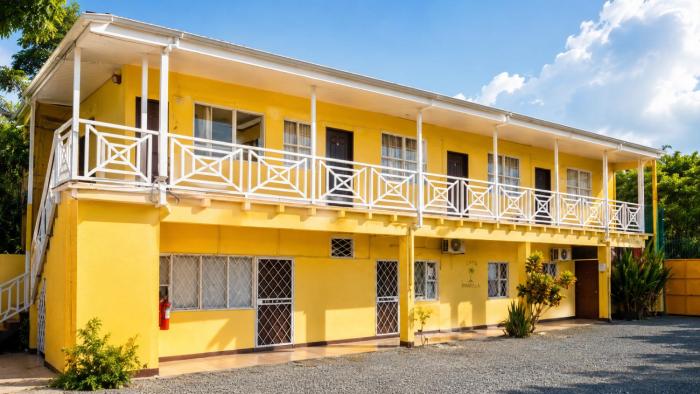 Casa Amarilla Caribbean Stay