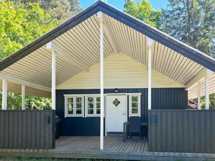 Lush home in Glesborg, 6 guests