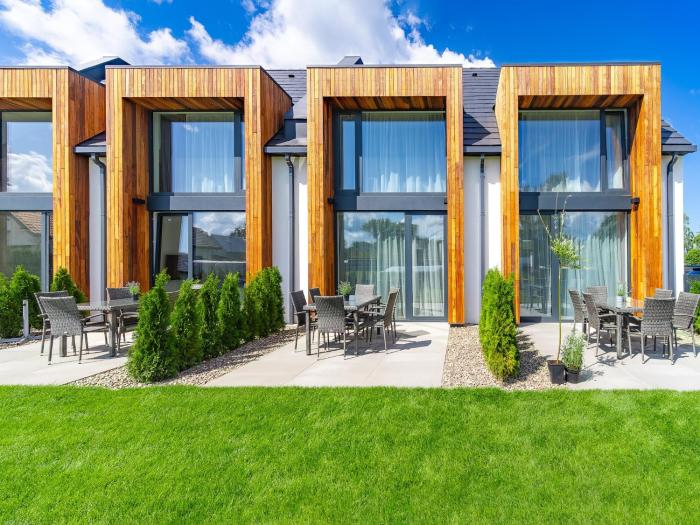 Coastal Holiday Home for 6 in Dziwnow