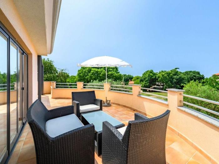 Apartment Panous 3