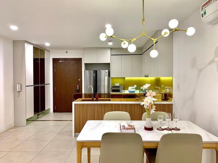 2-Bedroom Kosmo Tay Ho
