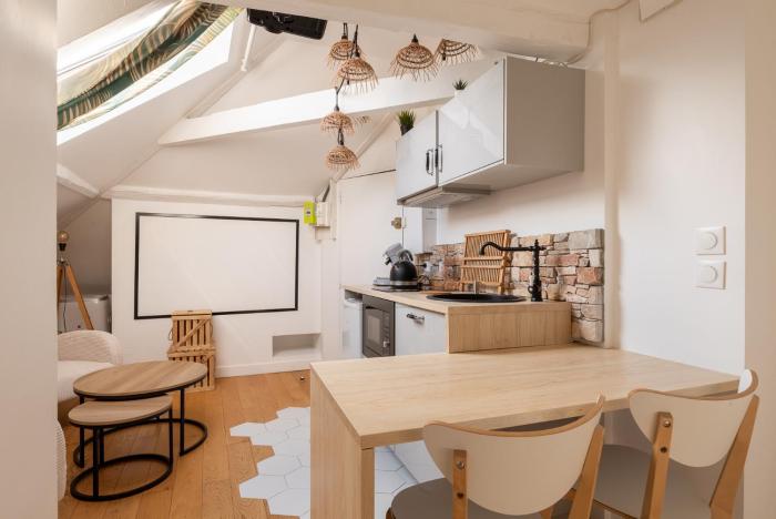 Studio cosy sous les toits, Centre Rouen