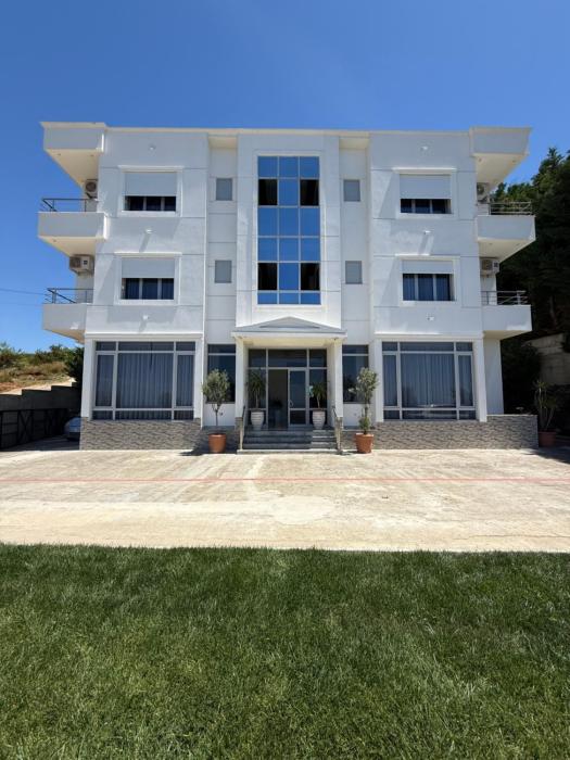 MEGA Apartments