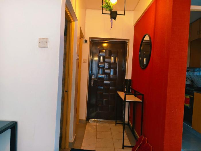 Airport apartments