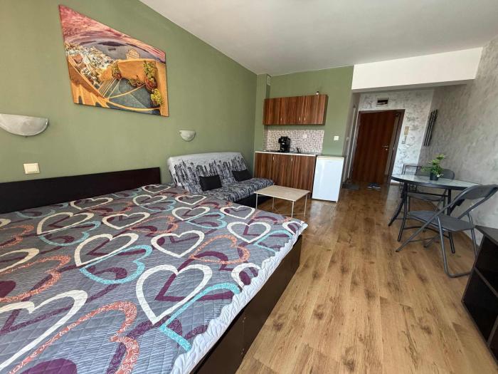 Charming Studio in Royal Palm Complex Sveti Vlas by Flat Mаnager