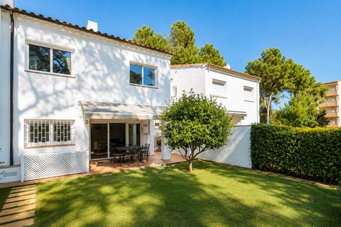 Ca La Pi - Mediterranean house with garden and pool