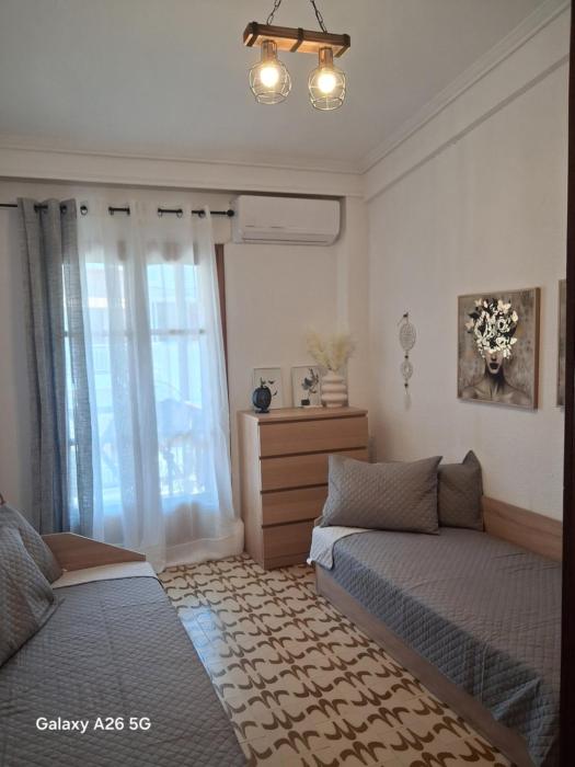 Entire Traditional Apartment at the Sea