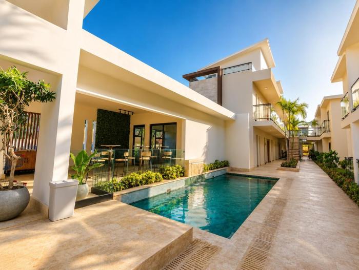 Aura Punta Cana - Private Beach Access - Near Los Corales Beach - Pool