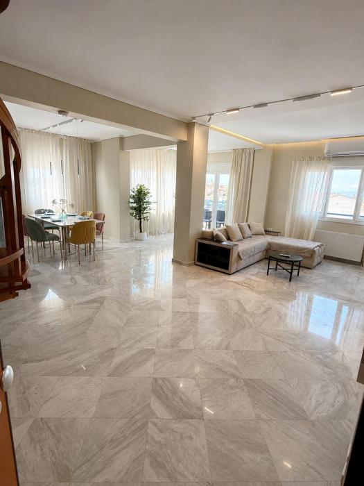 Ostria Sea View Maisonette # 5 Separate Bedrooms